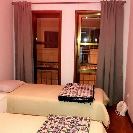 Appartamento Typical Street 3 Bedroom In Porto's Unesco Area